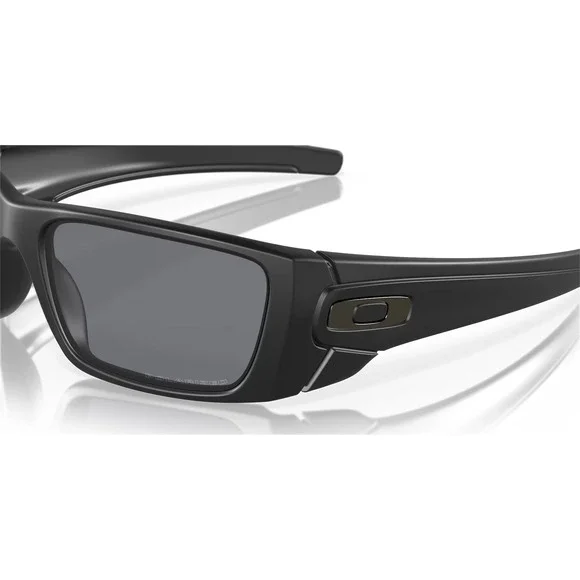 NEW Oakley Fuel Cell Sunglasses Matte Black Frame Grey Polarized Lens 9096-05 - Picture 5 of 12